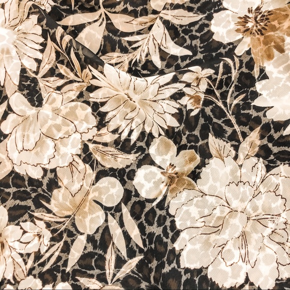 Believe Floral/Cheetah 2 LayerTop - Picture 6 of 7